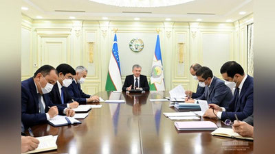 'Prezident islohotlarning hududlardagi natijadorligi bo`yicha yig`ilish o`tkazdi'ning rasmi