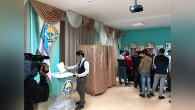 Изрображение 'Более 10 тысяч узбекистанцев проголосовали в первый день досрочного голосования (видео)'
