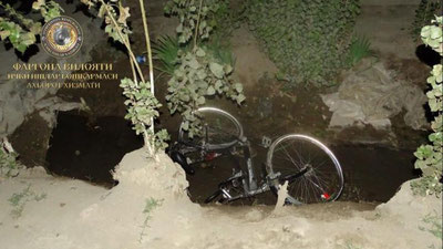 Изрображение 'В Ферганской области под колесами "Дамасов" погибли двое велосипедистов'