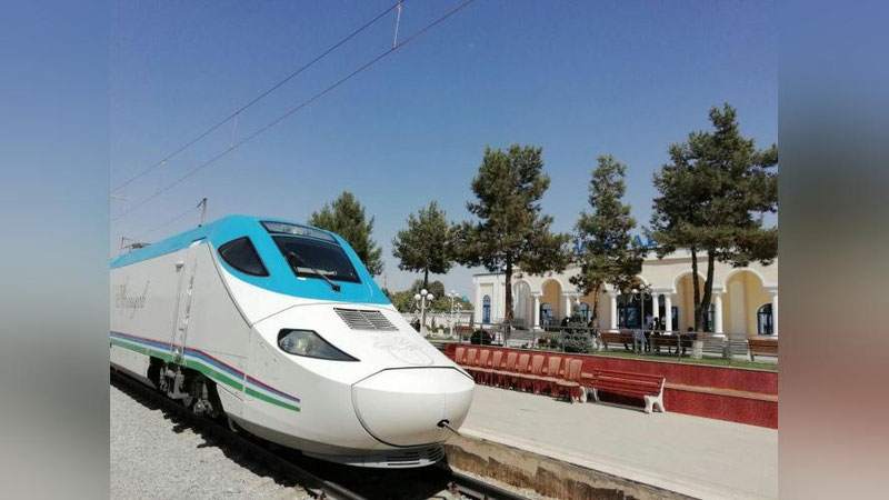 Изрображение 'Стала известна дата запуска ж/д и авиасообщения по ряду направлений внутри страны'