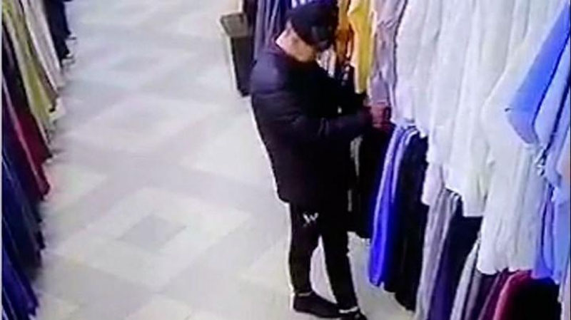 Изрображение 'Житель Булунгура промышлял на рынке кражей детской и женской одежды'