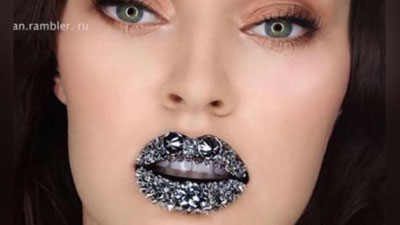 Изрображение 'БРИЛЛИАНТОВЫЕ ГУБЫ ПОПАЛИ В КНИГУ РЕКОРДОВ ГИННЕССА (ВИДЕО)'