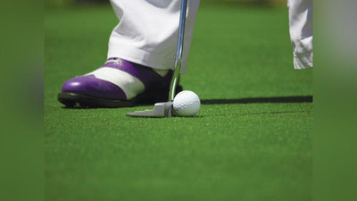 Изрображение 'Лучший удар в истории гольфа попал на видео'