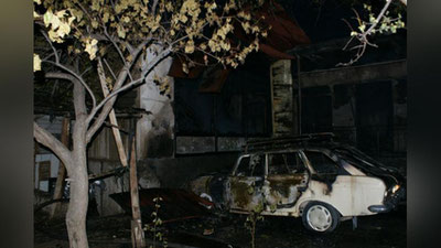 Изрображение 'В Алмазарском районе от огня пострадали сразу три дома (фото)'