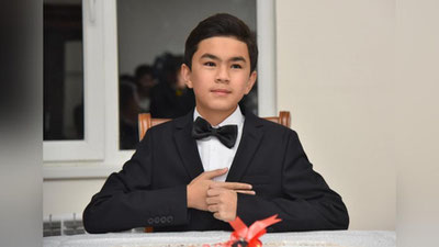 Изрображение 'САМОМУ ЮНОМУ ГРОССМЕЙСТЕРУ АЗИИ ПОДАРИЛИ КВАРТИРУ В СЕРГЕЛИ'