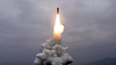 'KXDR Yapon dengizi tomon yana ikki ballistik raketa uchirdi'ning rasmi
