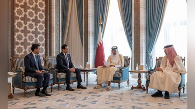 Изрображение 'Сардор Умурзаков вручил послание Президента Узбекистана Эмиру Катара'