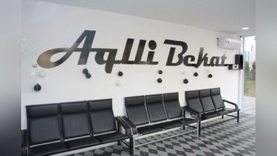 Изрображение 'В ТЕРМЕЗЕ ПОЯВИЛИСЬ "УМНЫЕ" ОСТАНОВКИ ОБЩЕСТВЕННОГО ТРАНСПОРТА'