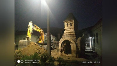 Изрображение 'Хокимият объяснил, что за работы проводят у часовни XIX века в Ташкенте'