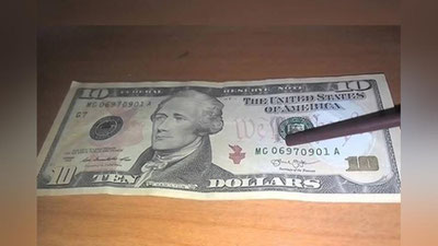 Изрображение 'ВОДИТЕЛЬ В ТАШКЕНТЕ ПЫТАЛСЯ ДОЛЛАРАМИ ОТКУПИТЬСЯ ОТ СОТРУДНИКА ДПС'