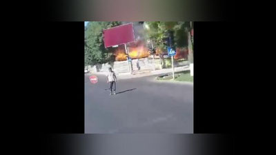 Изрображение 'Пожар в Яшнабадском районе попал на видео'