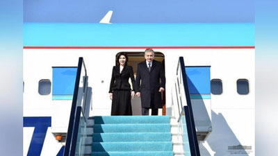 Изрображение 'Президент Узбекистана вместе с супругой прибыли в Анкару (фото)'