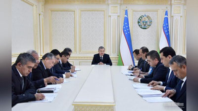 Изрображение 'ПРЕЗИДЕНТ ПОРУЧИЛ МИНИСТРАМ ПРИНЯТЬ МЕРЫ ПО ПРИВЛЕЧЕНИЮ ИНВЕСТОРОВ В РЕГИОНЫ'