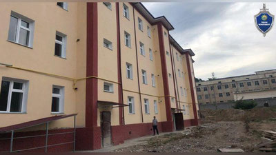 Изрображение 'В Кибрае злоумышленники срезали батареи в новостройке на 48 млн сумов'