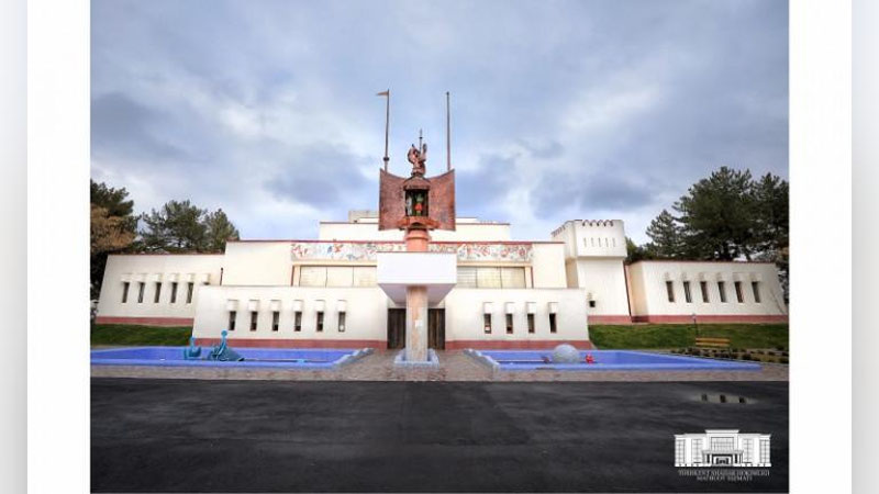 Изрображение 'В театре кукол в Ташкенте завершается реконструкция (фото)'
