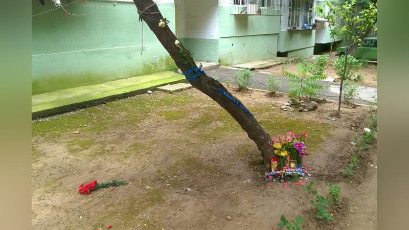 Изрображение 'Женщина, задавившая ребенка во дворе на Юнусабаде, помещена под домашний арест'