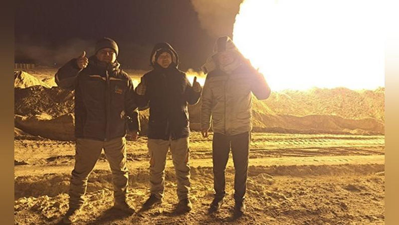 '“O`zbekneftgaz”: “Quyi Surgil” konida kunlik 820 ming kub metr tabiiy gaz va 1 tonna gaz kondensati olinadigan quduq ochildi'ning rasmi