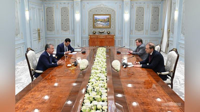 Изрображение 'Президент Узбекистана принял министра промышленности и торговли России'