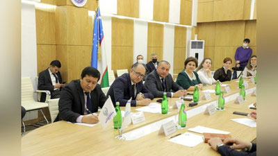 Изрображение 'Представительство Российского университета дружбы народов открылось в Ташкенте'