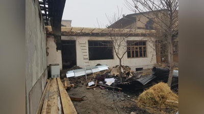 'Toshkentda 15 kun avval uyi yonib ketgan oilaga qariyb 46 million so`m mablag` yig`ib berildi'ning rasmi