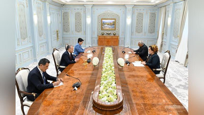 Изрображение 'Президент принял участниц саммита женщин-руководителей парламентов стран МПС'