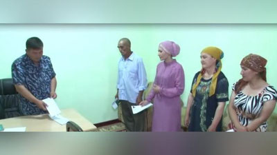 Изрображение 'ВИДЕО: НА СВОБОДУ ВЫШЛИ ПОМИЛОВАННЫЕ В ЧЕСТЬ РАМАЗАН ХАЙИТА ОСУЖДЕННЫЕ'