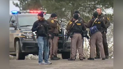 Изрображение 'В американской школе произошла стрельба: погибли 3 ученика, еще 8 получили ранения'