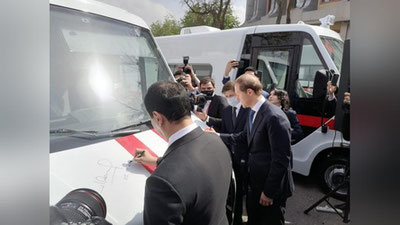 Изрображение 'Нижегородский губернатор передал Узбекистану машины скорой помощи'