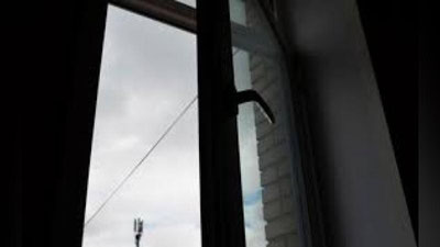 Изрображение 'В Ташкенте полуторагодовалый малыш погиб, выпав из окна 11 этажа'