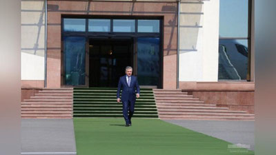 Изрображение 'Глава государства посетит с визитом Минск'