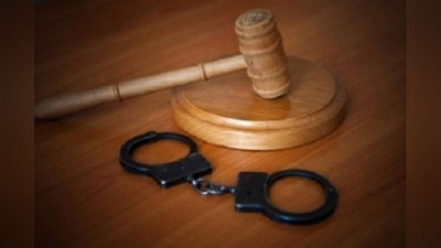 Изрображение 'В Фергане суд вынес приговор женщине, пытавшейся убить 9-летнюю дочь соперницы'