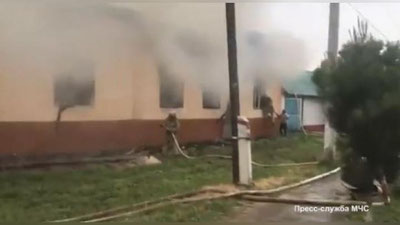 Изрображение 'В Ташкентской области загорелся дом (видео)'