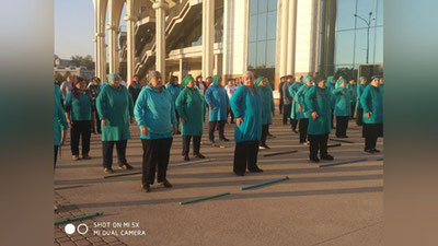 Изрображение '"ДЕНЬ ЖЕНСКОГО СПОРТА" ПРОШЕЛ У СТАДИОНА "МИЛЛИЙ" (ВИДЕО)'