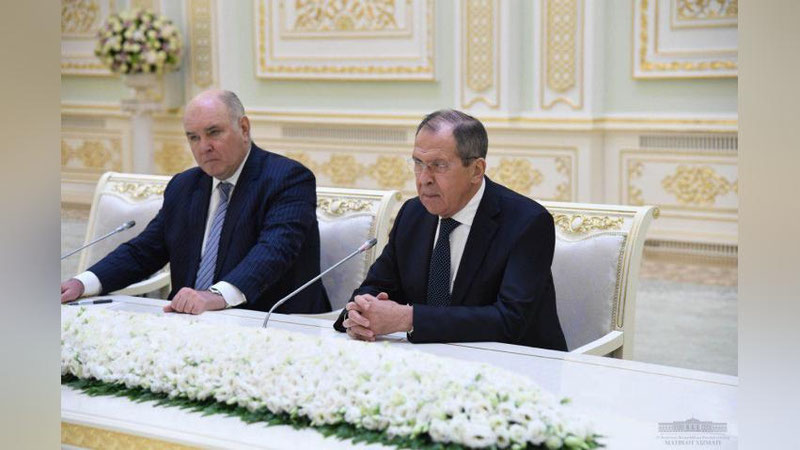 Изрображение 'ШАВКАТ МИРЗИЁЕВ ОБСУДИЛ С СЕРГЕЕМ ЛАВРОВЫМ УЗБЕКСКО-РОССИЙСКИЕ ОТНОШЕНИЯ'