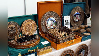 Изрображение 'Видео: комментарий к Постановлению о поддержке ремесленников'