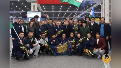 Изрображение 'Триумфаторы лицензионного турнира по боксу вернулись в Ташкент (фото)'