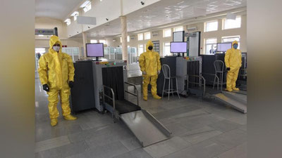 Изрображение 'Следователи и сотрудники таможенных служб получили защитные костюмы (фото)'