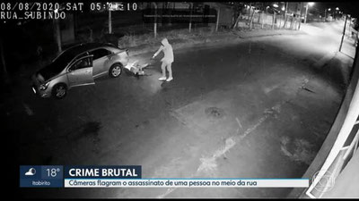 Изрображение 'МВД опровергло, что шокирующий расстрел человека на дороге произошел в Узбекистане (видео, 18+)'