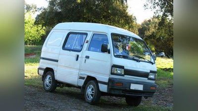 Изрображение 'В Ферганской области четвероклассник на отцовском "Дамасе" сбил насмерть девочку'