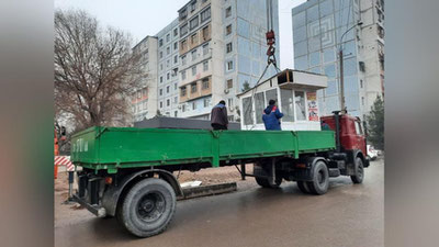 Изрображение 'В Яшнабадском районе ликвидируют незаконные постройки предпринимателей (фото)'