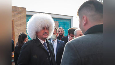 Изрображение 'Фото: Вояж главы МИД Турции по древним городам Узбекистана'