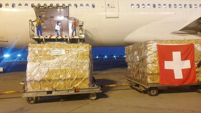 Изрображение 'Швейцария передала гуманитарный груз Узбекистану в виде миллиона масок'