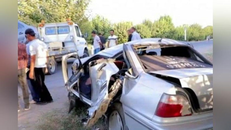 Изрображение 'Жертвами страшного ДТП в Кашкадарье стали две школьницы (видео)'
