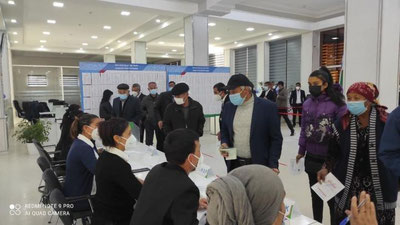 Изрображение 'Участки для голосования на президентских выборах закрыты: идет подсчет голосов'