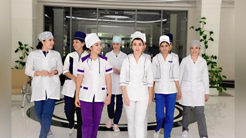 Изрображение 'Медработникам семейных поликлиник сократили бумажную работу'