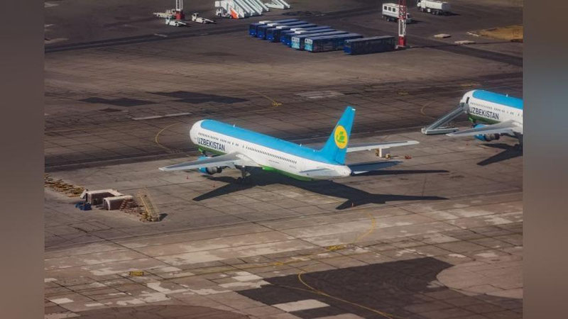 Изрображение 'Из-за сильного ветра рейс Москва - Фергана не смог приземлиться в аэропорту назначения'