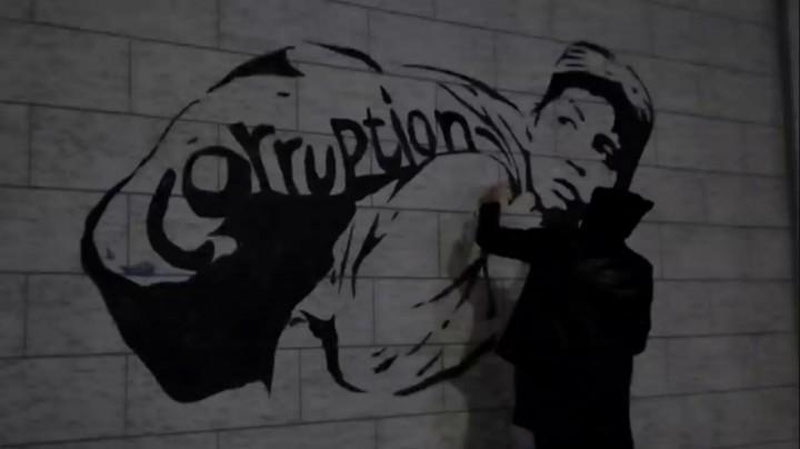 Изрображение 'Работу уличного художника Inkuzart поддержал глава Агентства по противодействию коррупции (видео)'