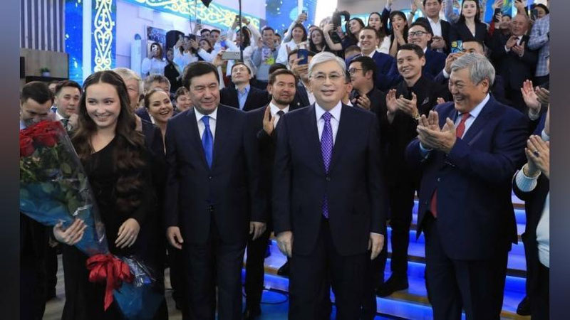 Изрображение 'Действующий президент Казахстана выигрывает выборы главы государства с более 80% голосов, - экзитполы'