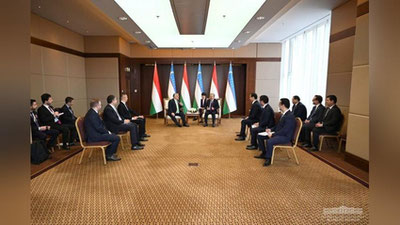 Изрображение 'Президент Узбекистана провел встречу с премьер-министром Венгрии'