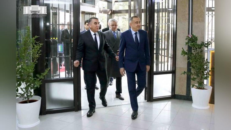 Изрображение 'ТАШКЕНТСКИЙ ГРАДОНАЧАЛЬНИК ОТКРЫЛ БАНК, ОСНОВАННЫЙ ХОКИМИЯТОМ (ФОТО)'